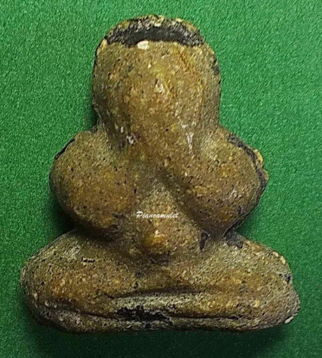 พระปิดตา พิมพ์สองสะดือ ลพ.ทองสุข วัดสะพานสูง