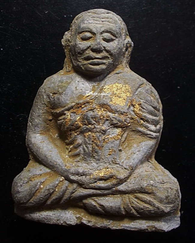 พระบูชาเล็ก ลป.เทพโลกอุดร พิมพ์นั่งสมาธิ