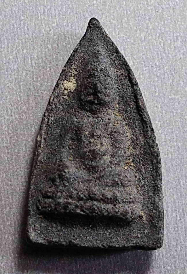 พระพุทโธน้อย เนื้อผงใบลาน แม่ชีบุญเรือน ปี 2494