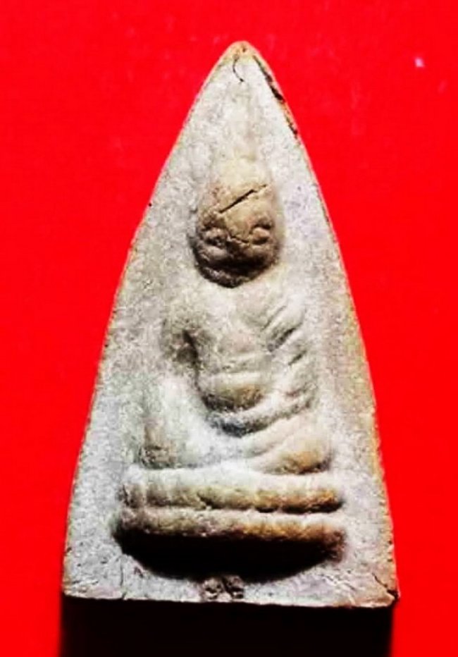 พระพุทโธ หลวงพ่อสังวาลย์ เขมโก สุพรรณบุรี ฐาน ส รุ่นแรก ปี 2526