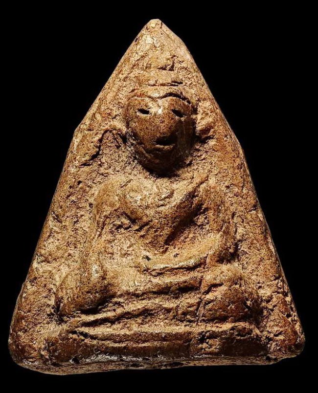 หลวงพ่อโหน่ง วัดคลองมะดัน สุพรรณบุรี เนื้อดิน พิมพ์พระโป้