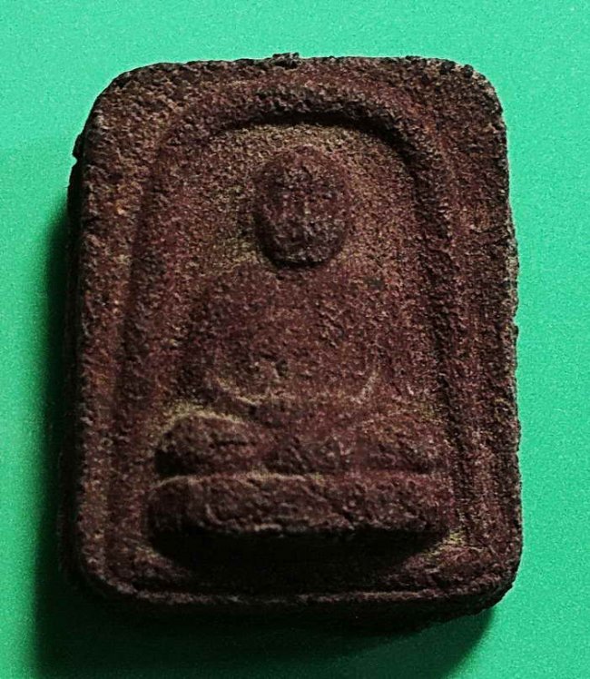 พระรูปเหมือน เนื้อผงเข้าว่านผสมดิน 7 ป่าช้า รุ่นแรกๆ หลวงพ่อ จำเนียร วัดถ้ำเสือ กระบี่ พระรูปเหมือน เนื้อผงเข้าว่านผสมดิน 7 ป่าช้า รุ่นแรกๆ หลวงพ่อ จำเนียร วัดถ้ำเสือ กระบี่