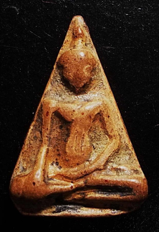 พระนางกำแพง เนื้อดิน กำแพงเพชร