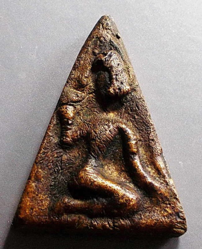 เหรียญหล่อ นางกวักหลวงพ่อซวง วัดชีปะขาว จ.สิงห์บุรี 