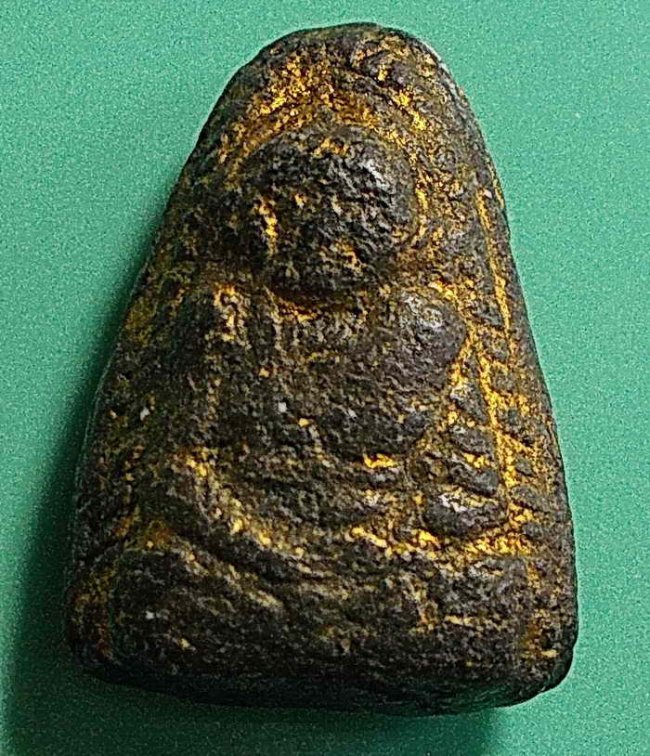 พระเกศาครูบาศรีวิชัย วัดข้าวแท่นหลวง ปี16 พิมพ์เล็ก