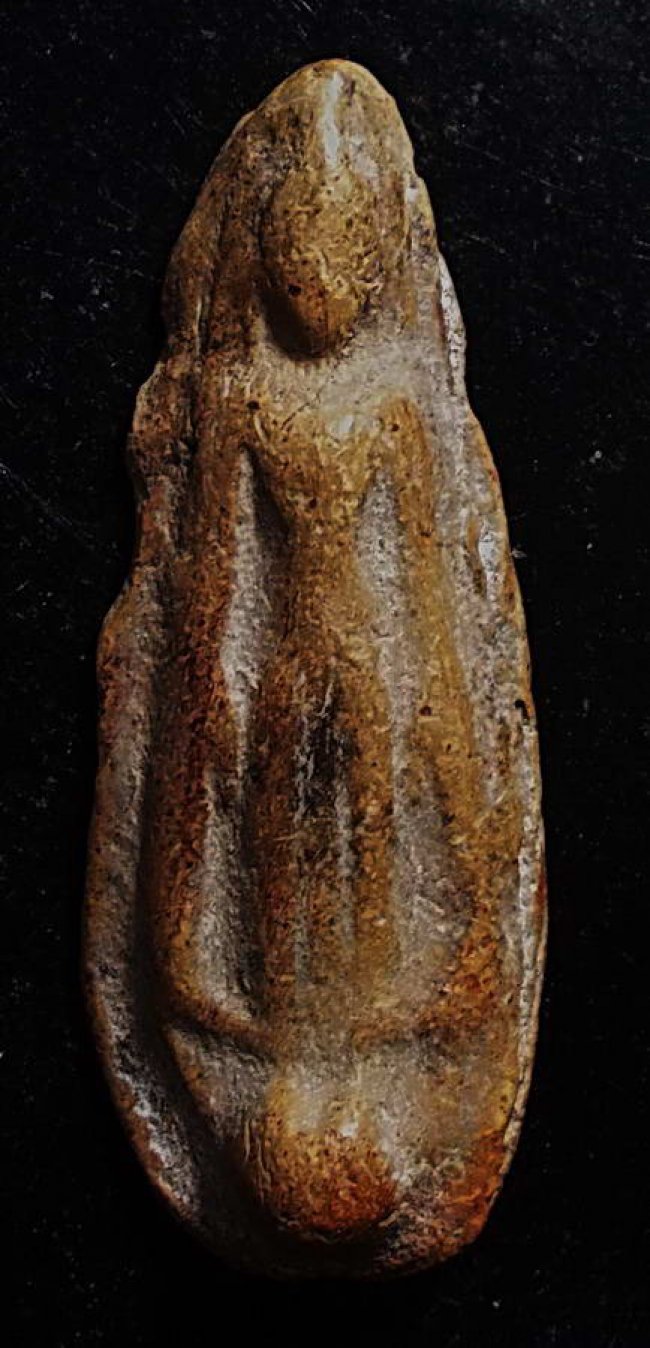 กำแพงเปิดโลกยืนตอ กำแพงเพชร