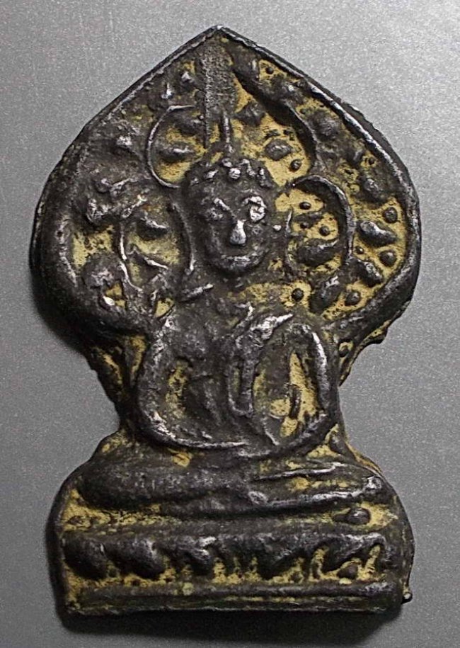 พระเชียงแสนปรกโพธิ์ สมาธิเล็ก 