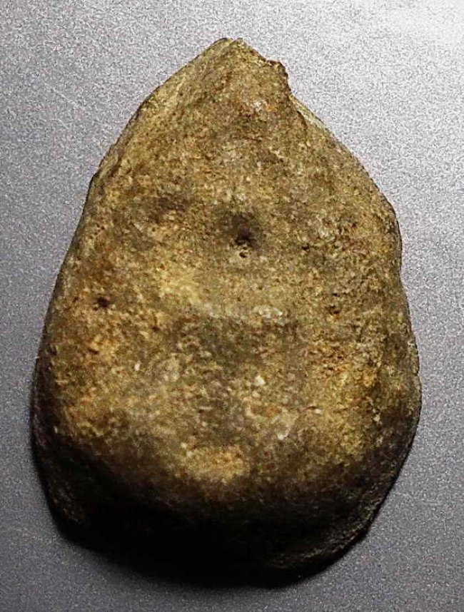 พระผงกลีบบัว พระครูใบฎีกาเกลี้ยง วัดสุทัศน์ ปี 2475