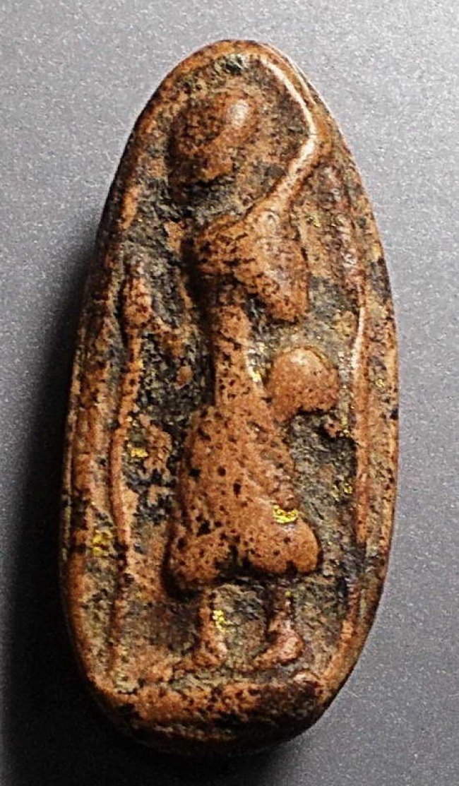 สิวลีองค์จ้อย เนื้อดิน พิมพ์ไม่มีย่าม ลพ.กวย วัดโฆสิตาราม ชัยนาท