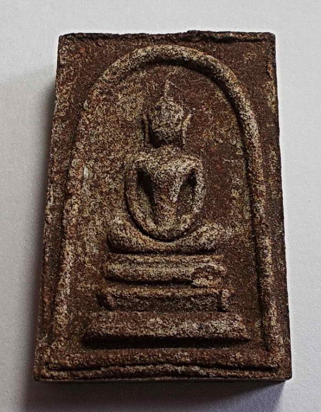 สมเด็จหลังสิวลี ลพ.กวย พิมพ์ใหญ่เอวเล็ก ปี 2515