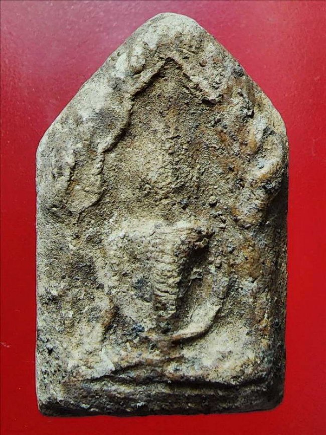 ขุนแผนเนื้อผงลงกรุ หลวงพ่อจรัญ วัดพรหมบุรี ปี 2496