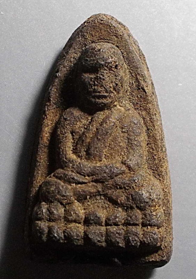 ลป.ทวด เนื้อว่าน ยุคแรก วัดห้วยมงคล หลังตัวเลขฝังตะกรุด