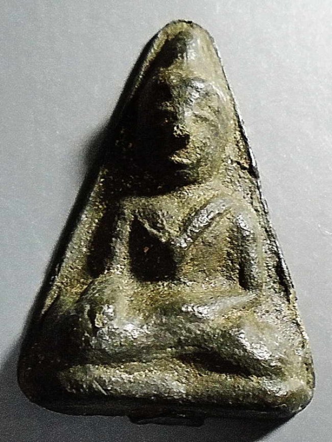 พระท่ากระดาน เนื้อชิน ปี 2497 วัดบางช้างเหนือ สามพราน นครปฐม