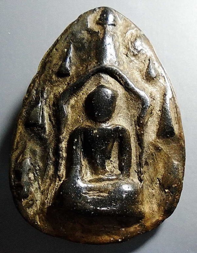 พระสามหอม กรุวัดดอยคำ เชียงใหม่