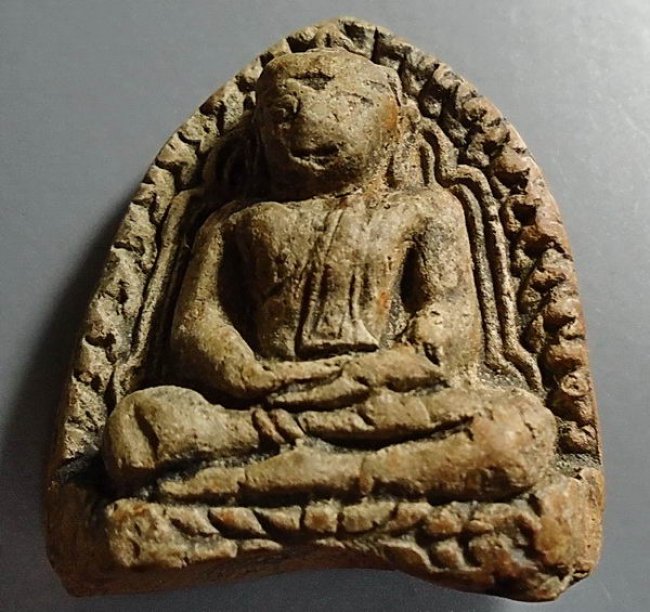 ลพ.โต เนื้อดิน สมาธิ กรุบางกระทิง