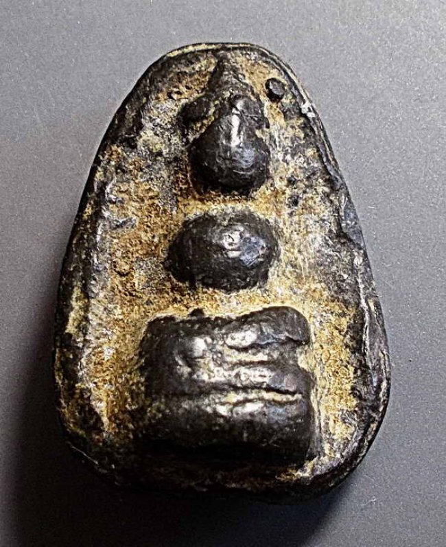 พระถ้ำเสือ หลวงพ่อเนียม วัดน้อย สุพรรณบุรี