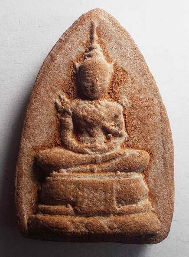 พระแก้วมรกต หลัง สัมมาสติ หลวงพ่อสังวาลย์ เขมโก