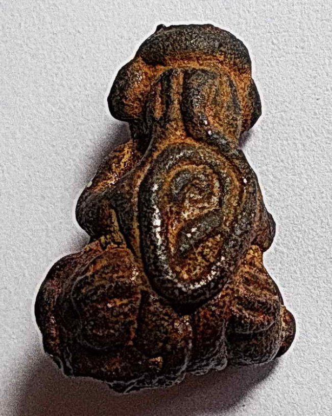 พระปิดตาแร่บางไผ่ หลวงปู่จัน วัดโมลี จ.นนทบุรี พิมพ์หมวกแก๊ป