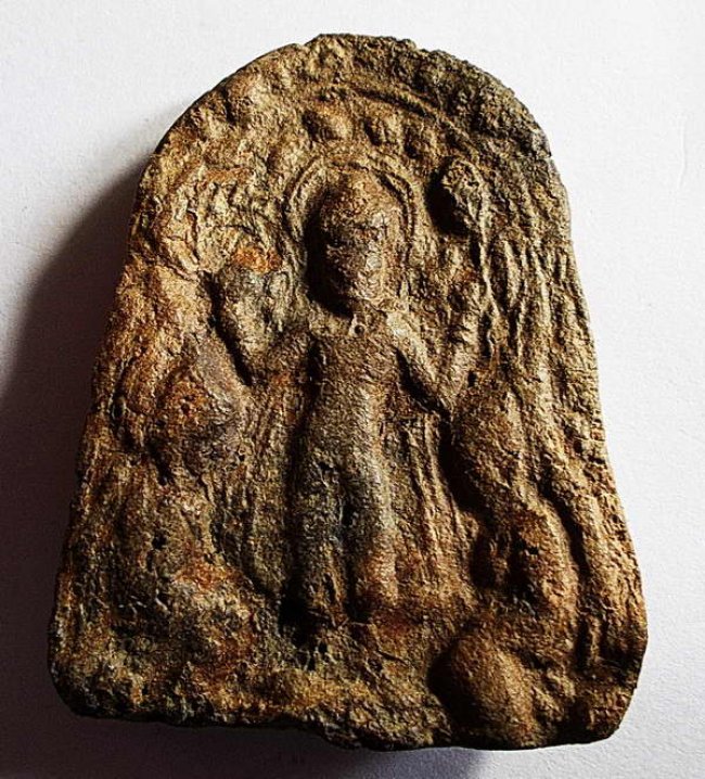 พระกรุกำแพงถม เนื้อดินสมัยศรีวิชัย นครศรีธรรมราช พระกรุกำแพงถม เนื้อดินสมัยศรีวิชัย นครศรีธรรมราช