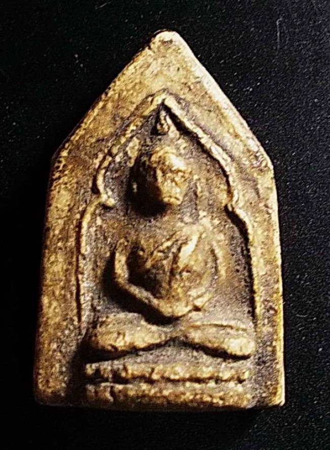 พระผงหลวงปู่ภู พิมพ์สมาธิ 5 เหลี่ยม วัดอินทรวิหาร กทม.