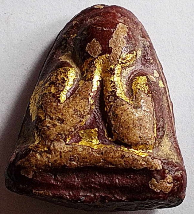 พระปิดตาหลวงพ่อแก้ว วัดเครือวัลย์ ชลบุรี