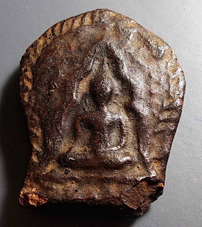 ขุนแผนใบเสมา กรุวัดมณเฑียร อยุธยา