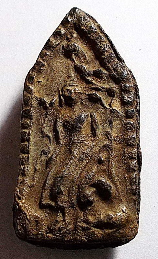 พระกรุวัดท้ายตลาด พิมพ์ป่าเลไลย์