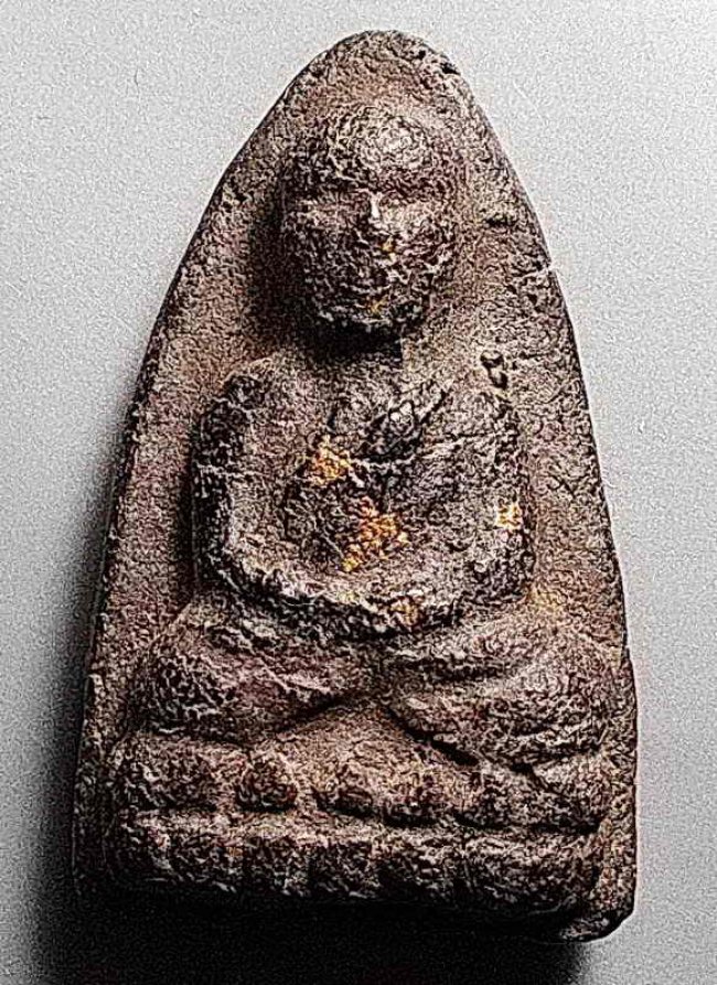 ลป.ทวด พิมพ์ใหญ่ หัวขีดไหล่จุด วัดช้างให้ ปี 2497