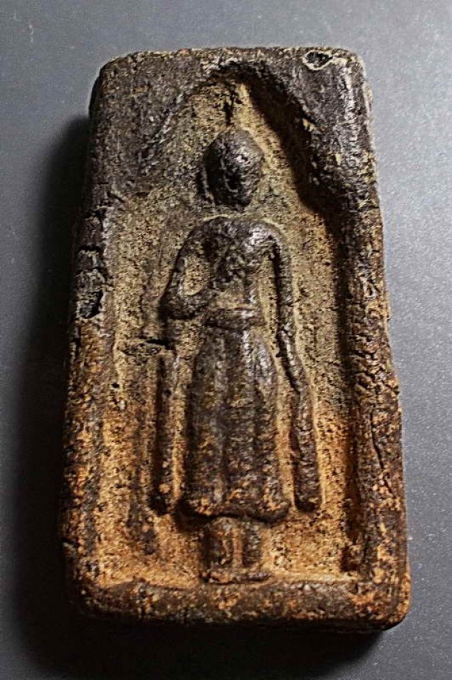 พระกำแพงหน้าอิฐ จังหวัดกำแพงเพชร