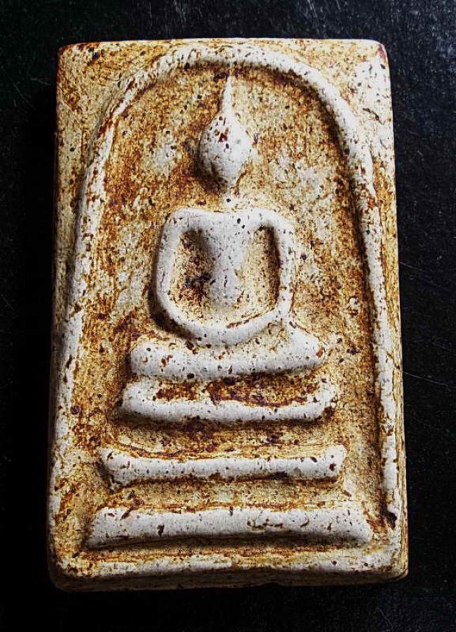 สมเด็จหลวงปู่หิน วัดระฆัง รุ่นเเรก พิมพ์ทรงเจดีย์ ปี 2482