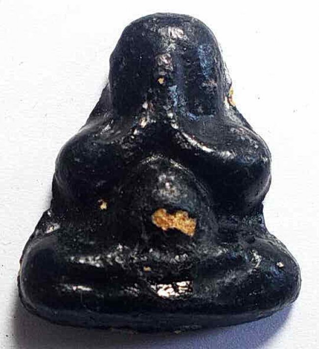 ปิดตาพนมมือครึ่งซีก วัดสะพานสูง