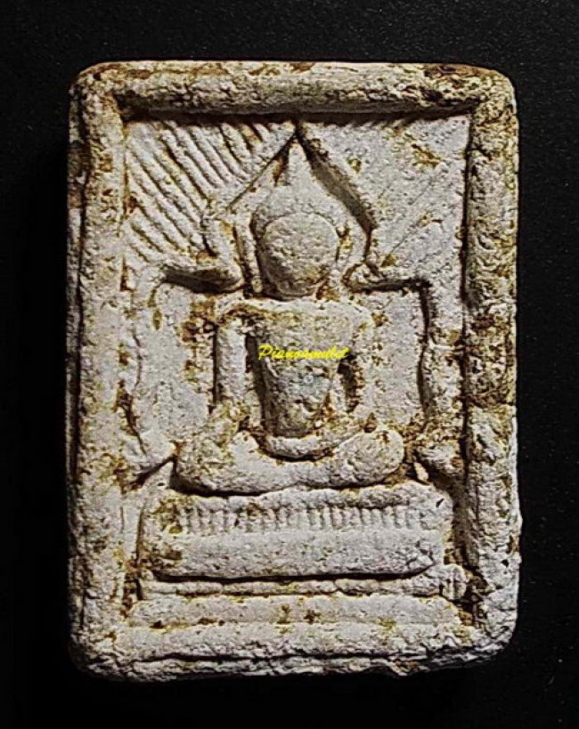 พระผงแหวกม่าน พิมพ์ต้อ ลพ.กวย วัดโฆสิตาราม ชัยนาท ปี 2513 พระผงแหวกม่าน พิมพ์ต้อ ลพ.กวย วัดโฆสิตาราม ชัยนาท ปี 2513