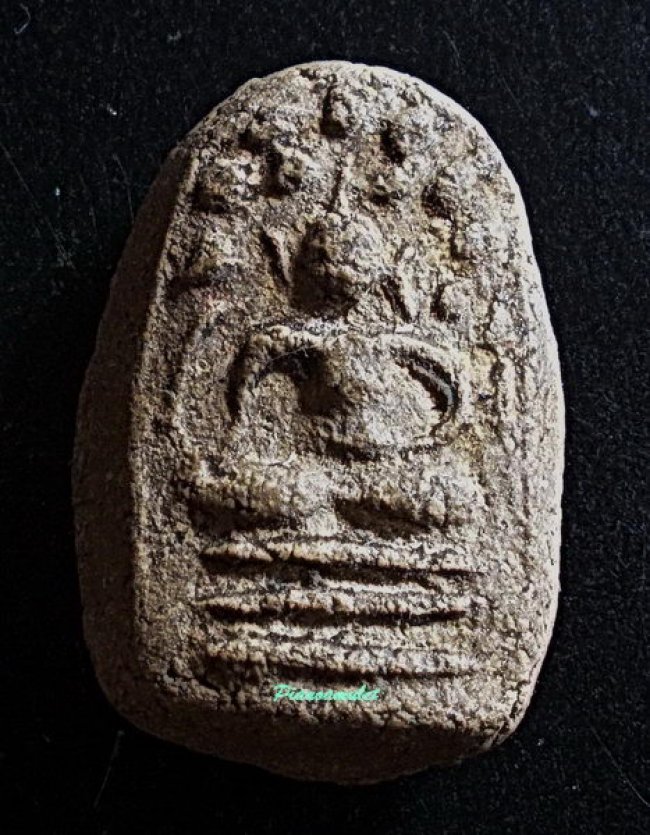 พระหลวงพ่อพริ้ง วัดบางปะกอก ธนบุรี พิมพ์เล็บมือปรกโพธิ์