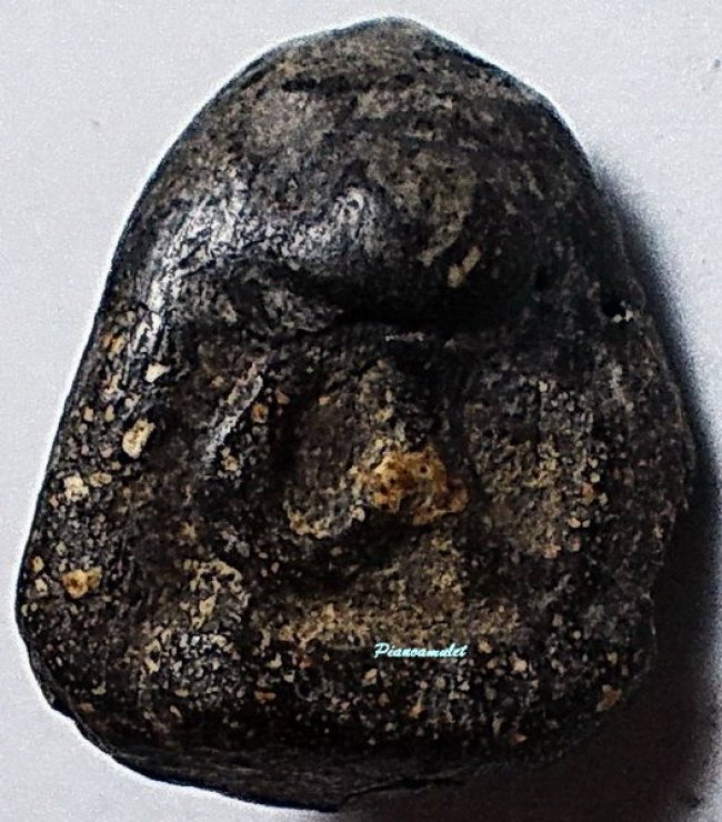 พระปิดตาหลังหยิบ ลป.ภู วัดท่าฬ่อ พิจิตร