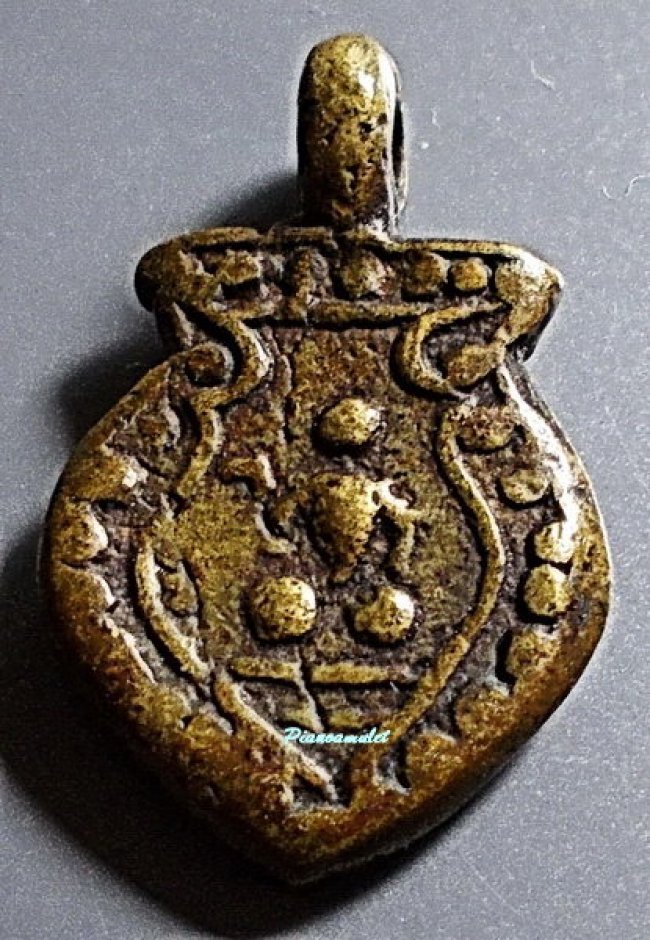 เหรียญหล่อนางกวัก หลวงพ่ออิ่ม วัดหัวเขา ปี 2483 พิมพ์ 2 หน้า จ.สุพรรณบุรี