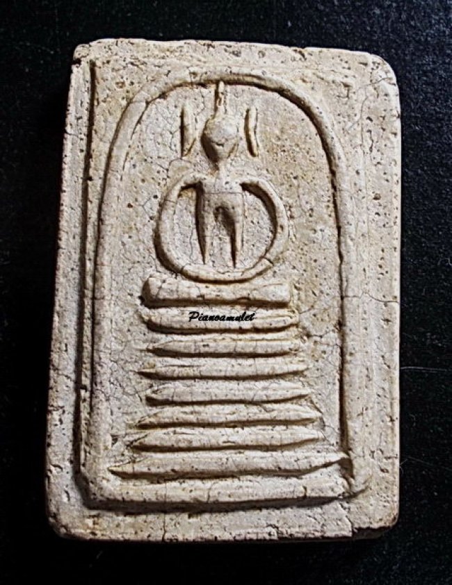 สมเด็จ 7 ชั้น วัดเกศไชโย อ่างทอง