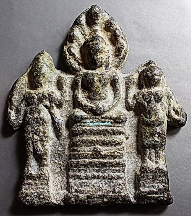 พระนารายณ์ทรงปืน พิมพ์ใหญ่พิเศษ ชินเงิน(ไม่มีซุ้ม) ลพบุรี พระนารายณ์ทรงปืน พิมพ์ใหญ่พิเศษ ชินเงิน(ไม่มีซุ้ม) ลพบุรี