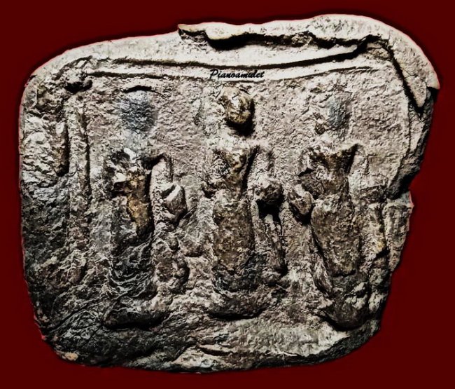 พระเนื้อดินศิลปทวารวดี สมัยศรีวิชัย