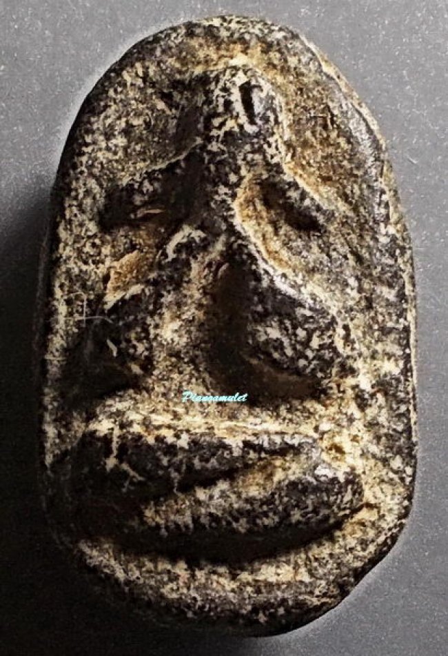 พระปิดตาเม็ดบัว หลวงปู่ศุข วัดปากคลองมะขามเฒ่า