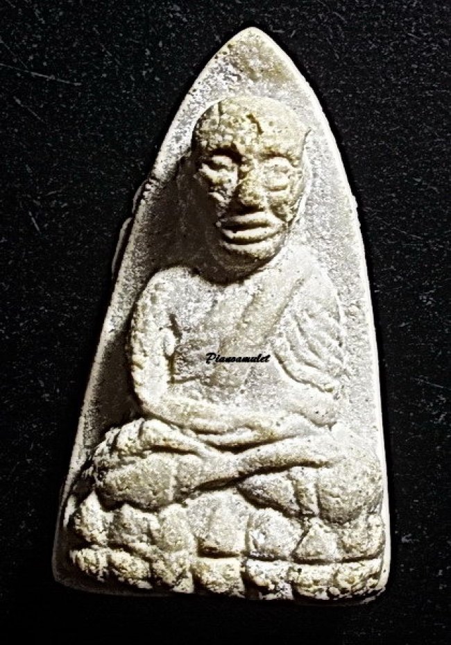 ลป.ทวด พิมพ์ใหญ่ เล็บเหยี่ยว เนื้อขาวบางขุนพรหม วัดประสาท ปี 2506