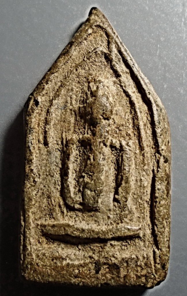 พระขุนแผนซุ้มเรือนแก้ว เนื้อผงผสมกระดูกผี ยุคแรก อจ.หนู วัดโพธิ์ท่าเตียน