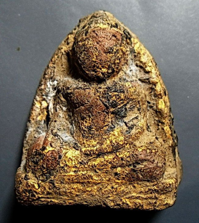 ลพ.โต เนื้อดินมีรักทอง ปางมารวิชัย กรุบางกระทิง อยุธยา