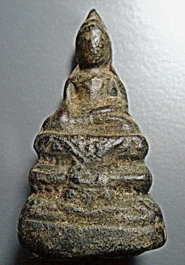 พระพิมพ์พระประธานพิมพ์ใหญ่ หลวงพ่อเนียม วัดน้อย สุพรรณบุรี พระพิมพ์พระประธานพิมพ์ใหญ่ หลวงพ่อเนียม วัดน้อย สุพรรณบุรี