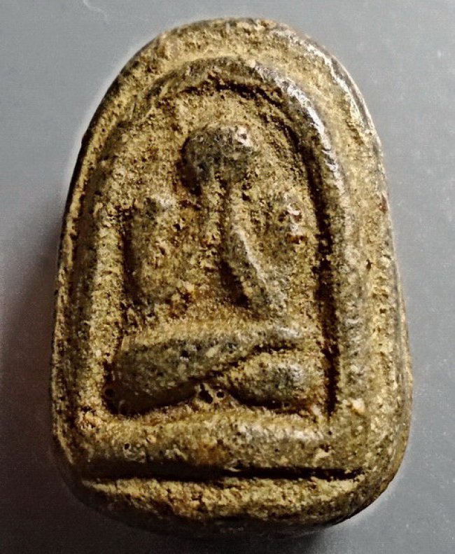 พระปิดตาหลวงปู่ไข่ วัดแหลมใต้ ฉะเชิงเทรา พระปิดตาหลวงปู่ไข่ วัดแหลมใต้ ฉะเชิงเทรา