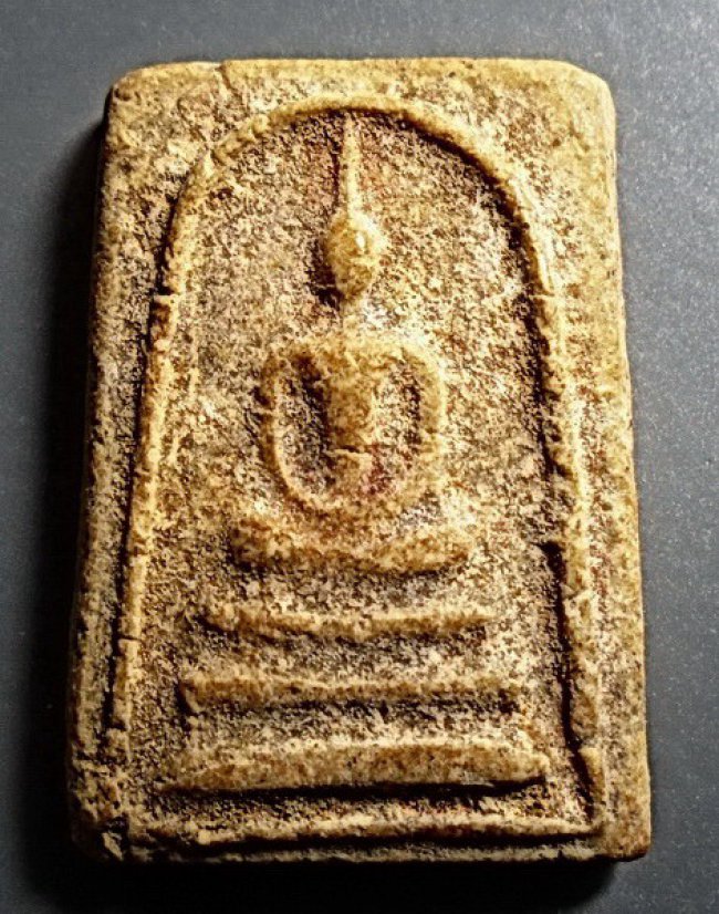 สมเด็จคะแนนหลังลงจารย์ยันต์หลวงปู่ศุข กรุวัดขุนอินทประมูล อ่างทอง