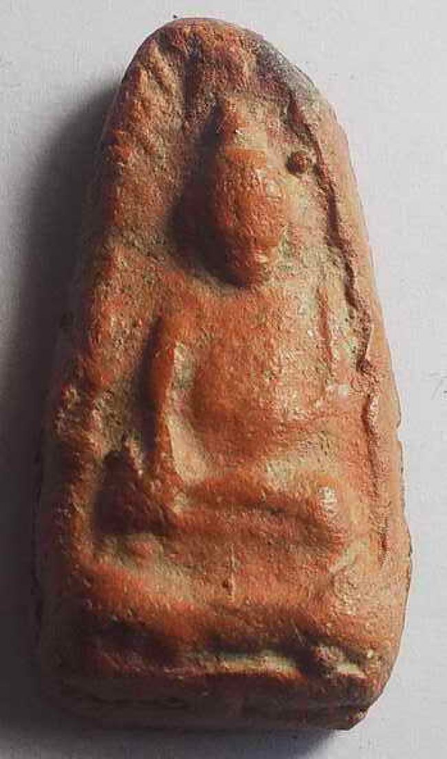 พระสรรค์นั่งไหล่ยก กรุเก่าชัยนาท