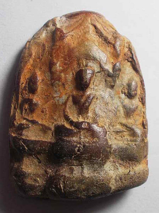 พระกรุเนื้อดิน พิมพ์พระสาม