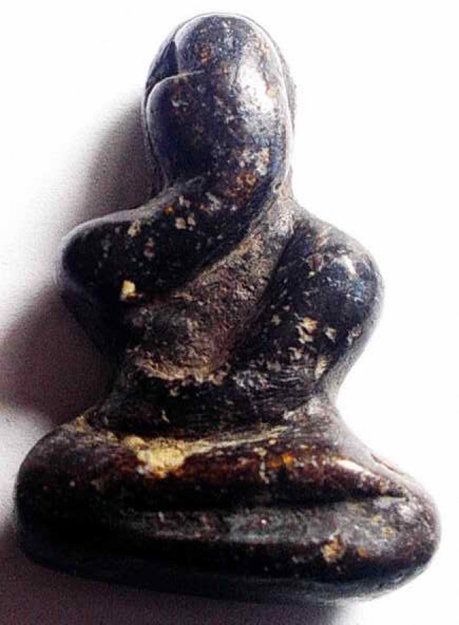 ปิดตามือไขว้เก่า