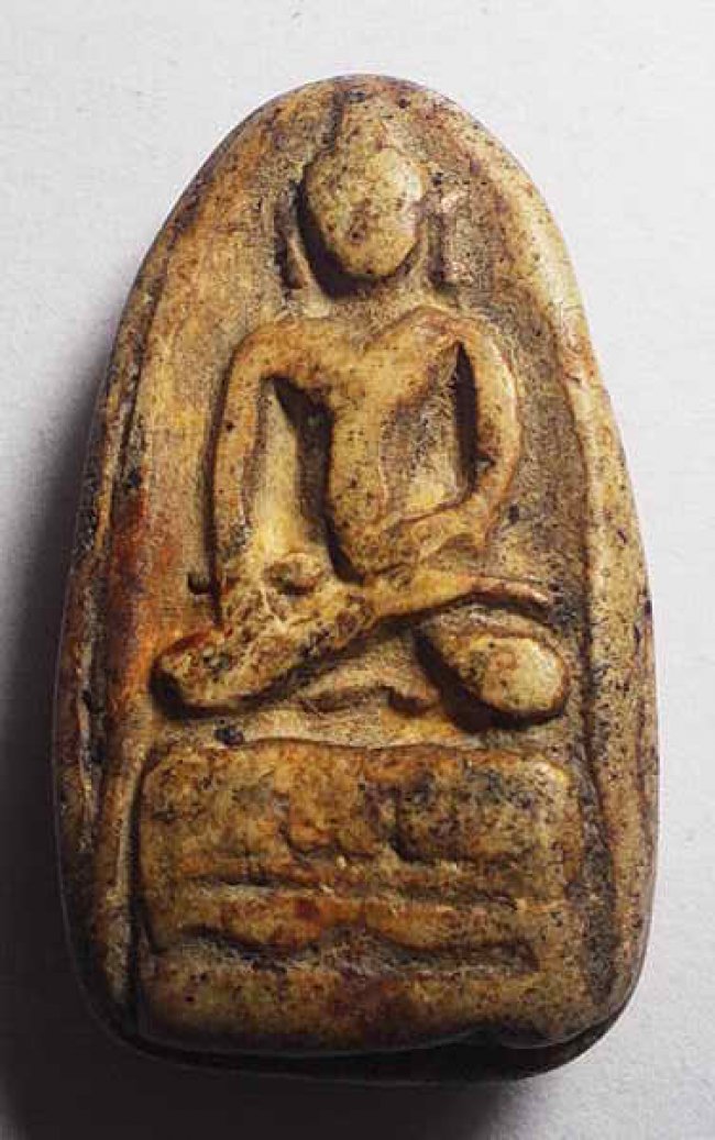 พระเนื้อผง กรุวัดรังษีสุทธาวาส พิมพ์ใหญ่ 