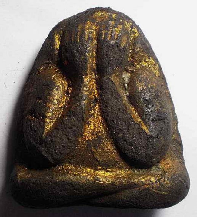 ปิดตาจัมโบ้ ลพ.โด่ วัดนามะตูม ชลบุรี